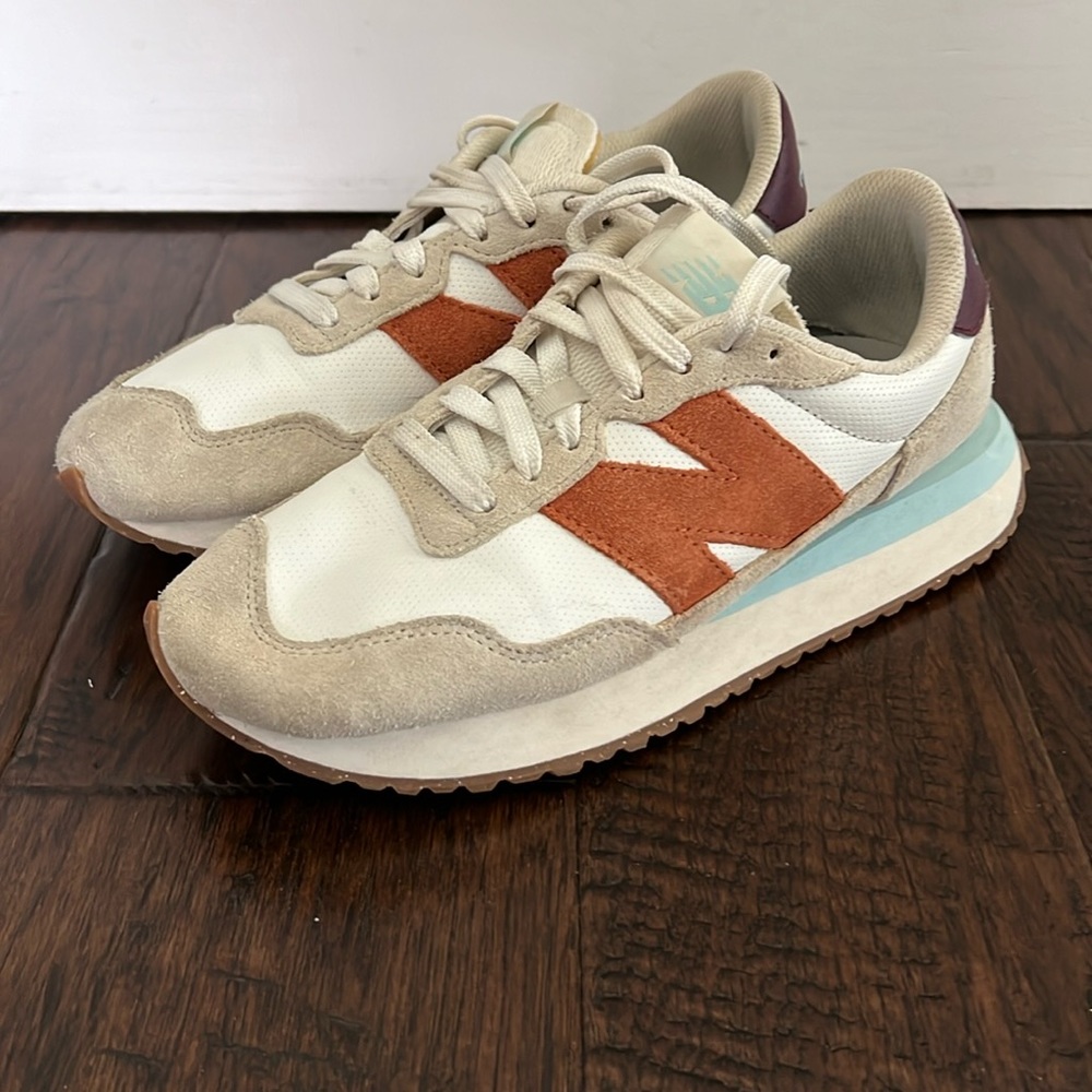 New Balance 237 Size 9.5